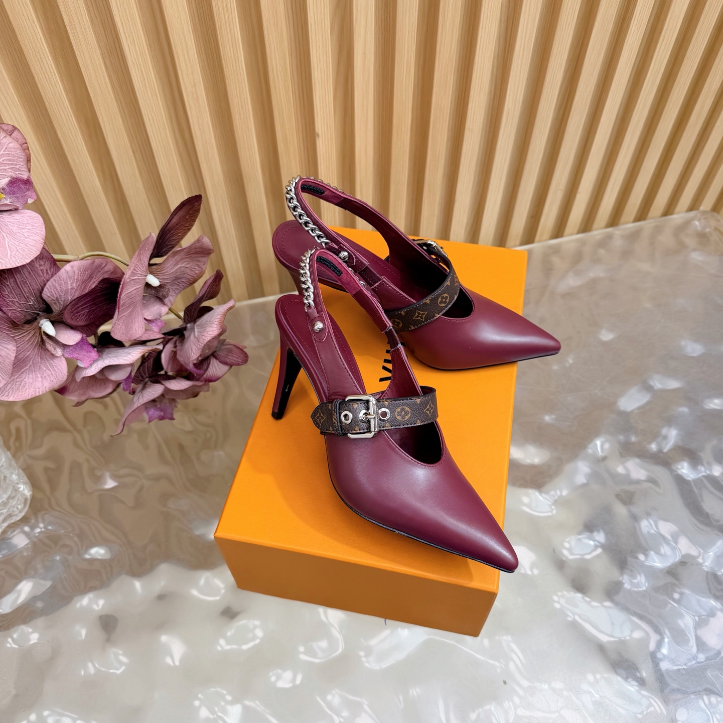 Women's high heels